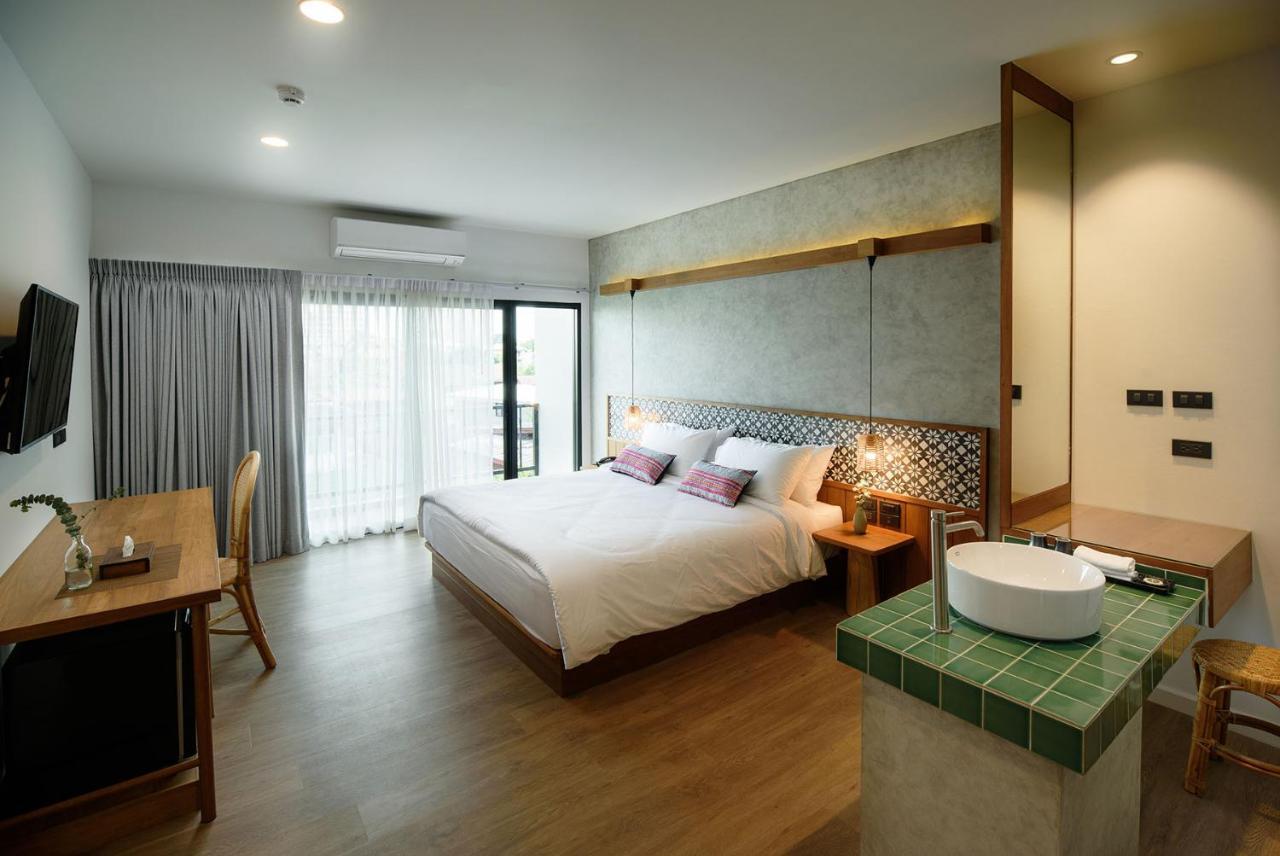 Himku Hotel - Adult Only Chiang Mai Exterior foto